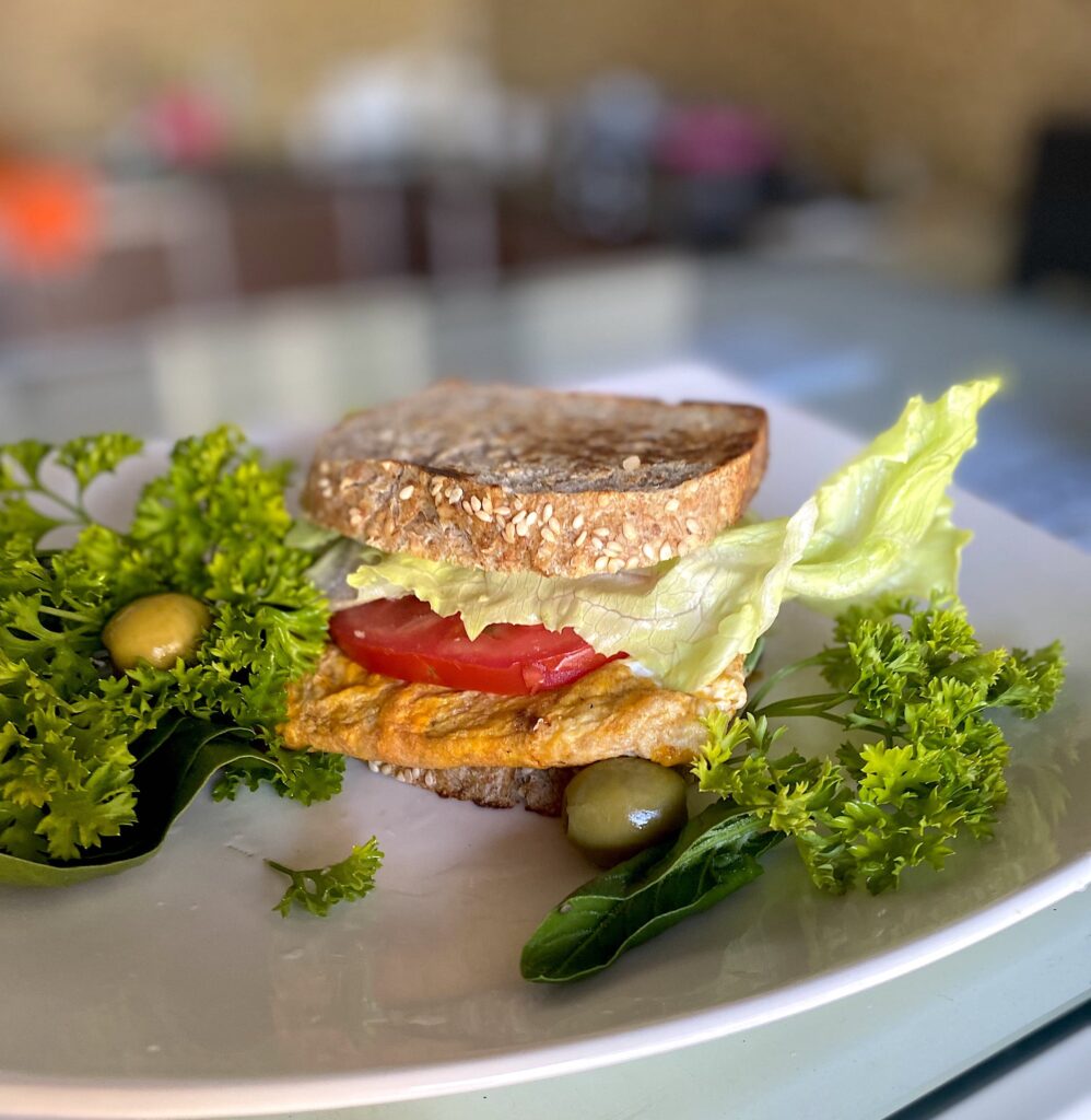 Quick Breakfast Egg Sandwich - Kate Guner Health Coach