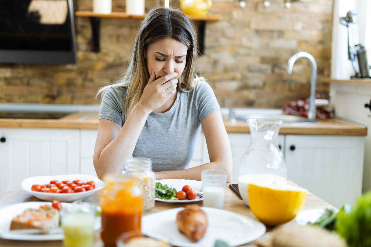 nausea when hungry